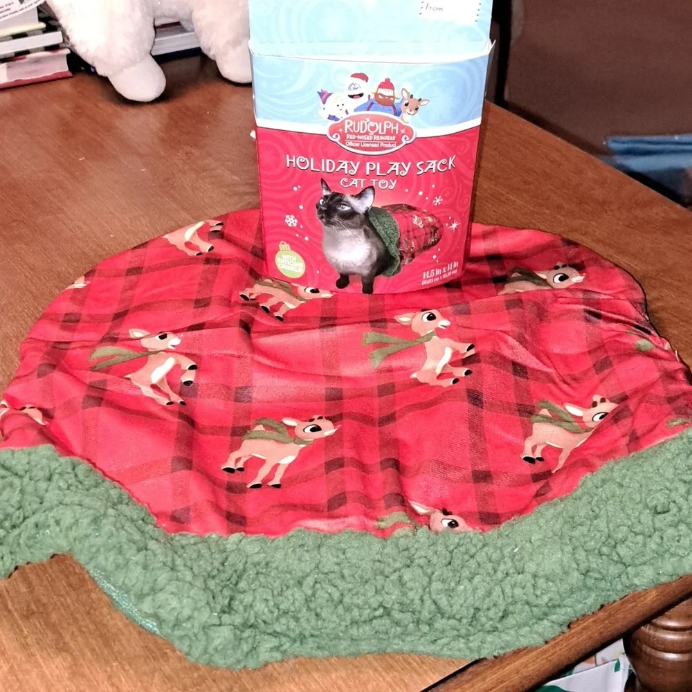 Rudolphcat play sack, with enticing crinckle/ BUNDLE ONLY 2or more items